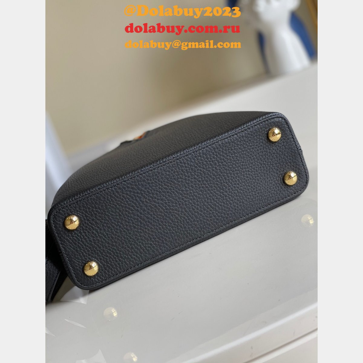 Best Louis Vuitton Capucines Bags M94755 Black