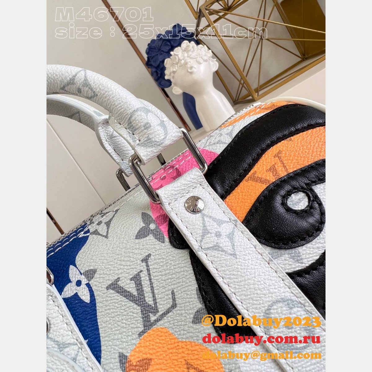 Keepall Bandoulière 25 Monogram M46701 Replicas Louis Vuitton Bag