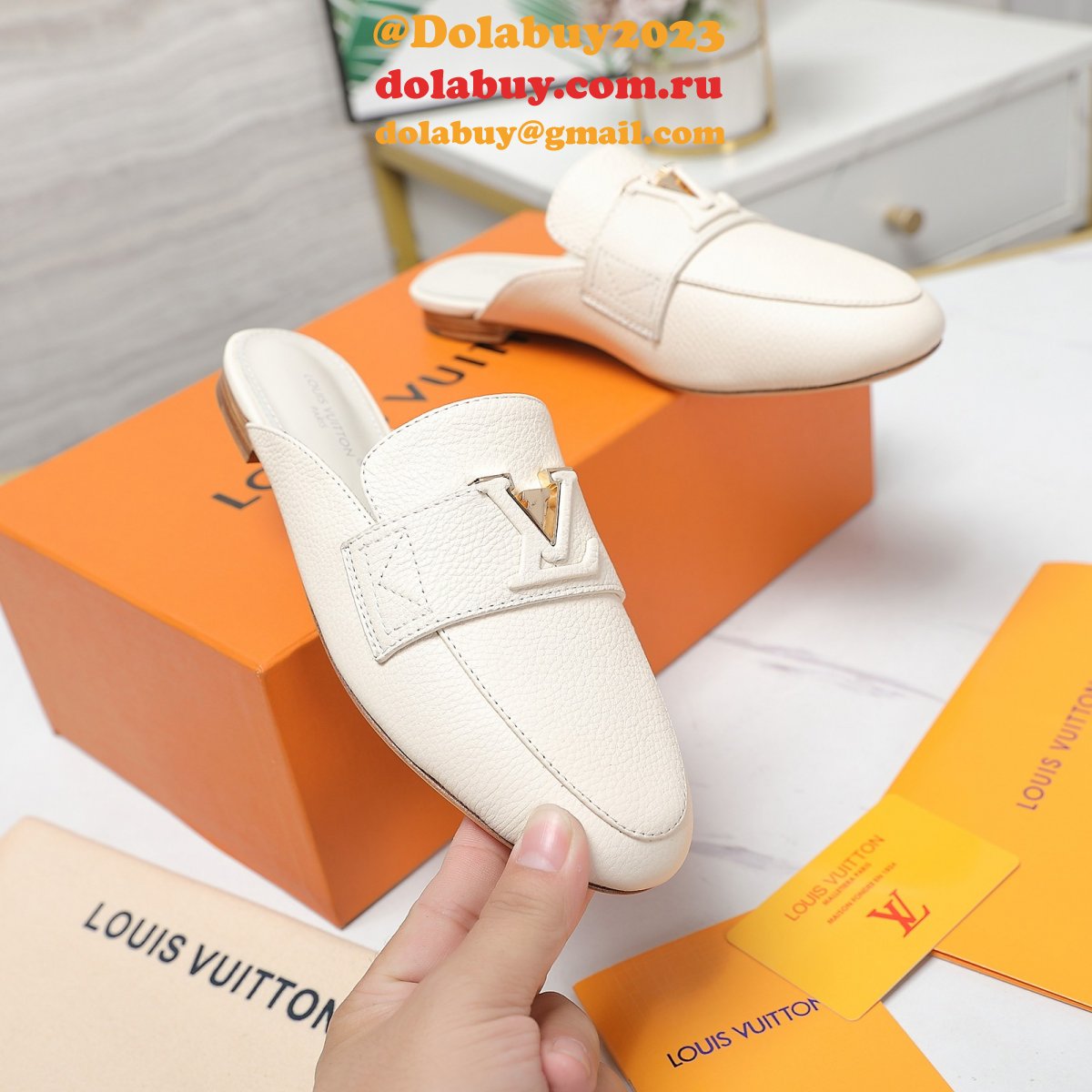Top Quality LV loafer slippers Best Wholesale shoes