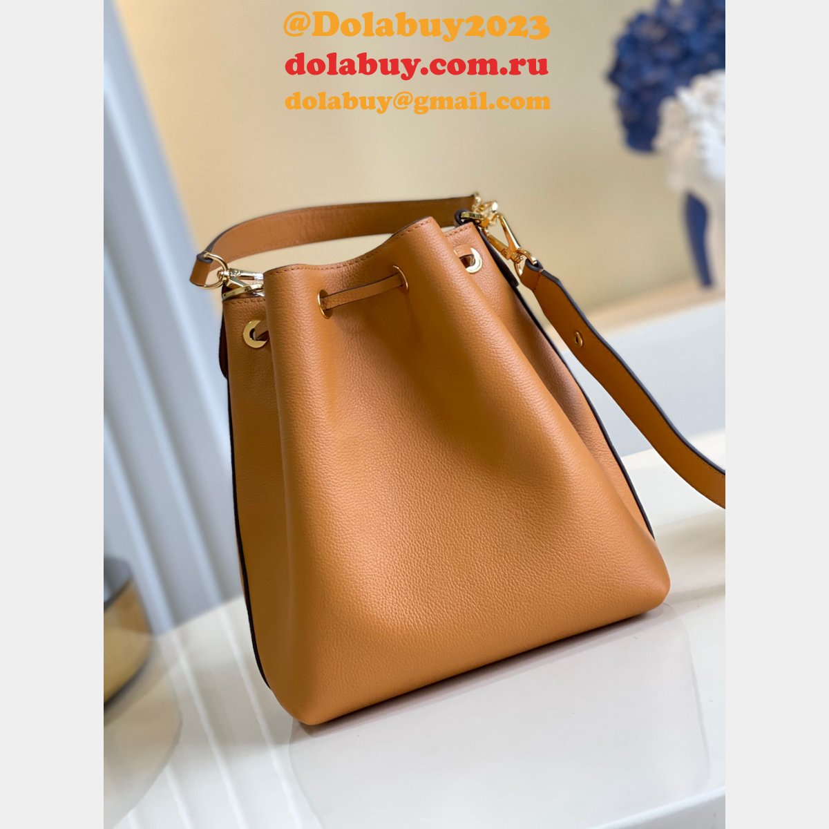 Louis Vuitton Replica Lockme Rock Bucket NV M57688/M57687/M57689 Bag