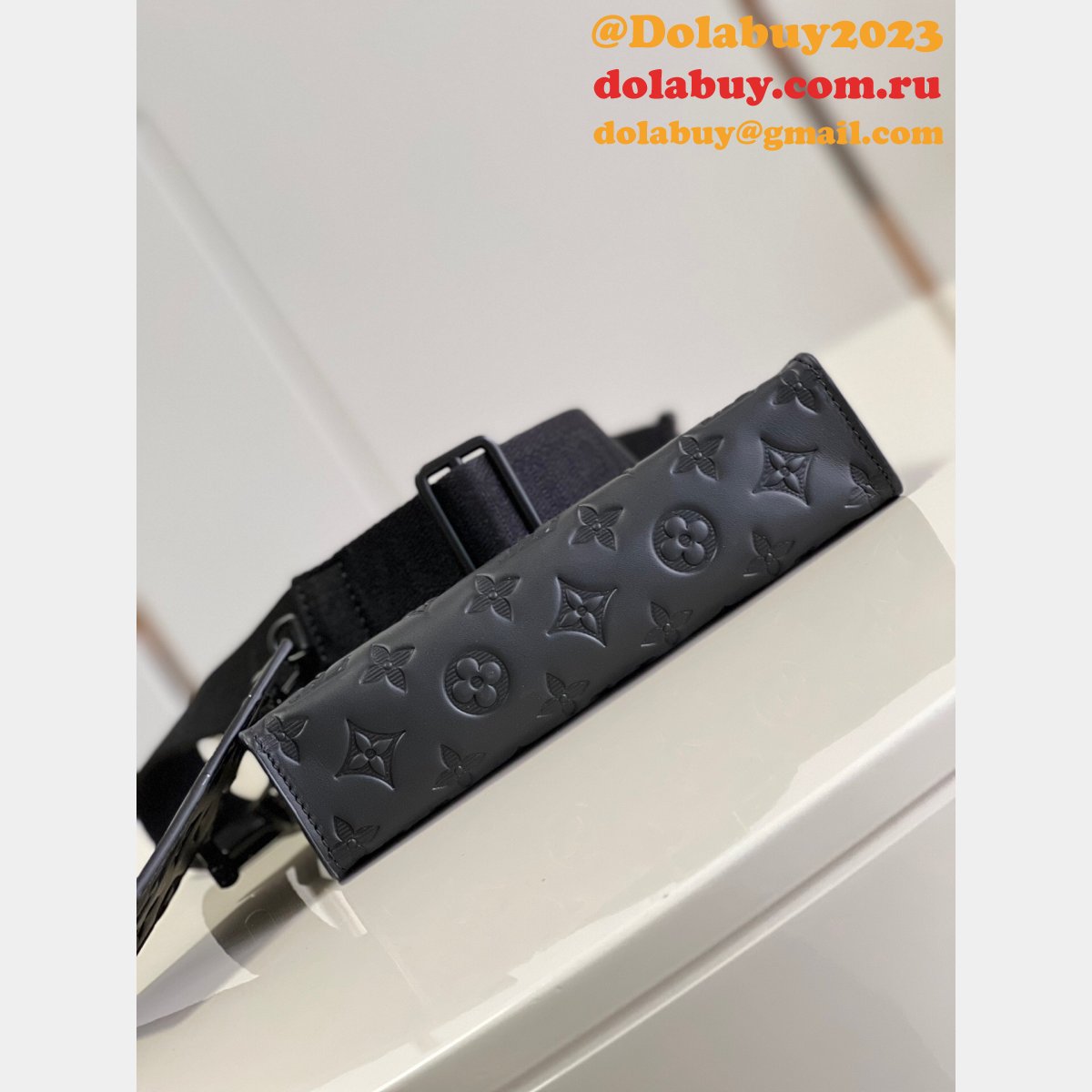 Louis Vuitton Replica Mens Fashion Gaston Wearable Wallet G65 M81115 Black