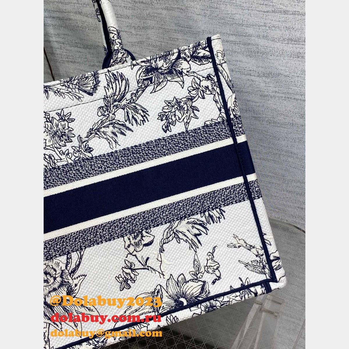 Christian Dior Designer Best 26.5/36CM CD Book Tote