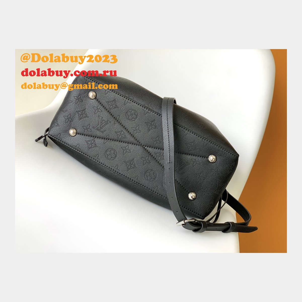 Best Louis Vuitton Knockoff M59200 Bella Tote Mahina Bag