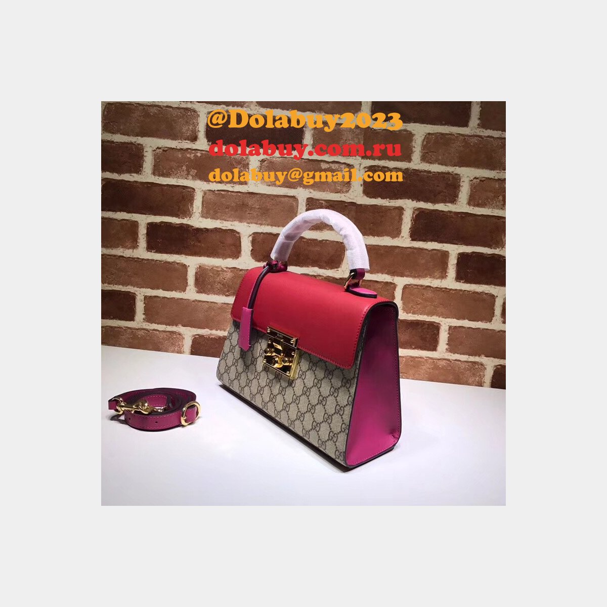 Gucci Replica 453188 GG Supreme Padlock Small Top Handle Bag