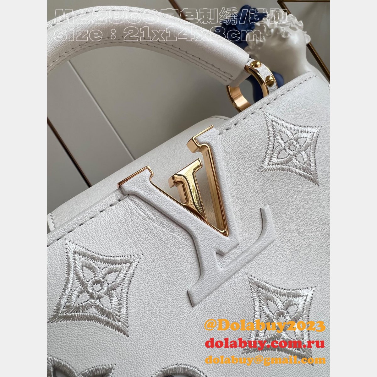 Fashion M22863 Capucines Replicas Louis Vuitton High Quality Bag