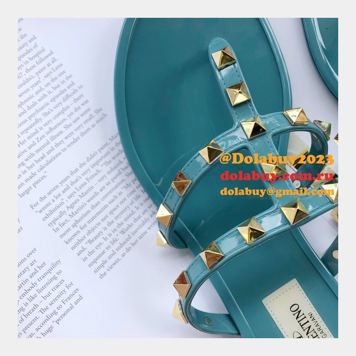 Knockoff Valentino Flat Slippers