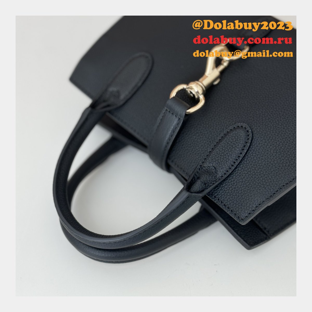 Gucci Mirror Replicas 795349 Small Tote Hook Closure Copy Bag