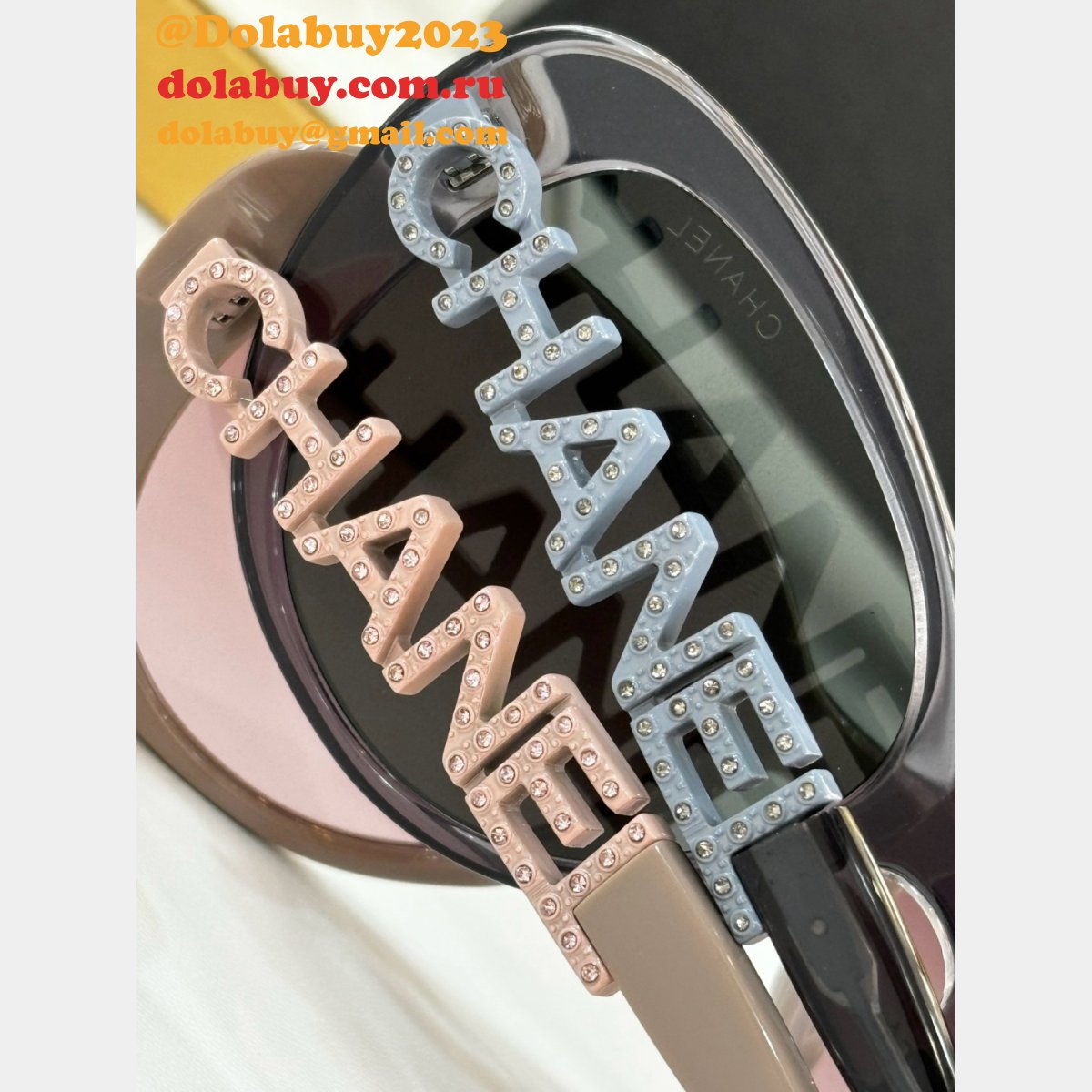 2025 CH 8048 Sunglasses