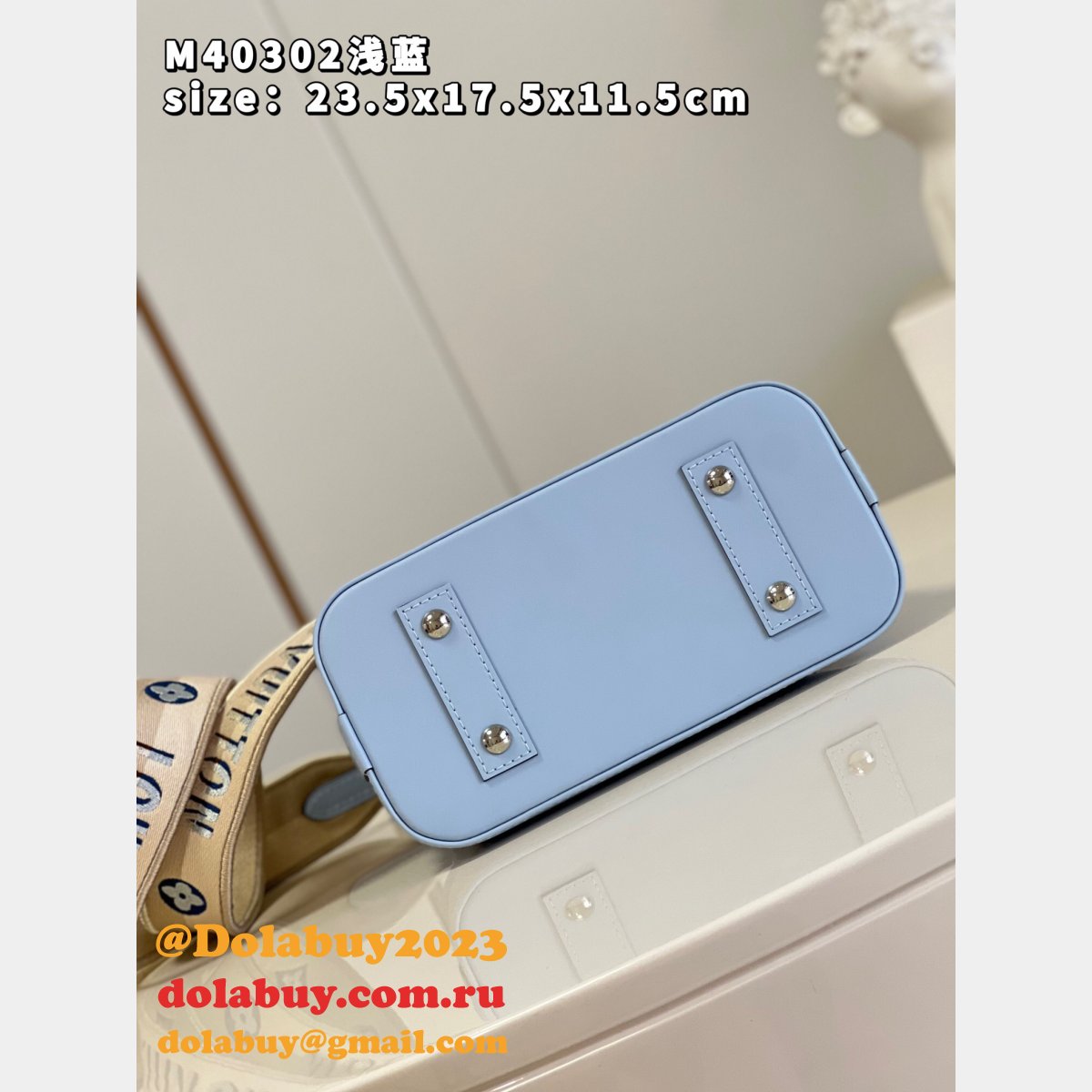 Louis Vuitton M40302 Knockoff LVS Alma Epi Leather Handbag