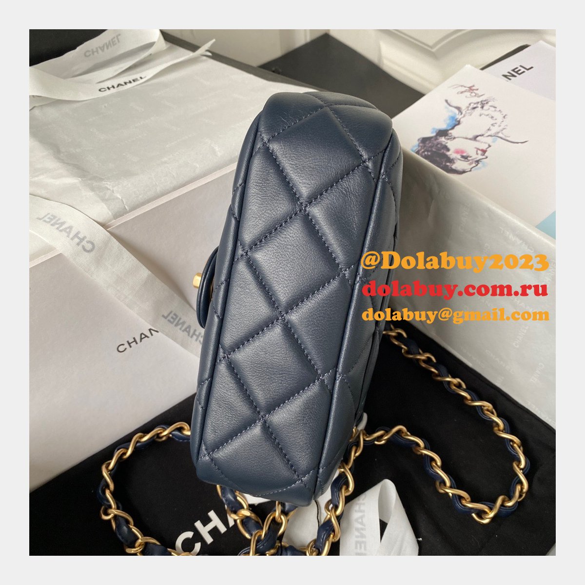 Perfect Copy Top Quality AS4012 Flap Black Replica Bag