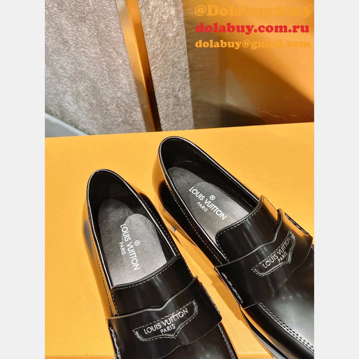 Get 1:1 High-Quality Reps Louis Vuitton Shoes at a Cheap Price