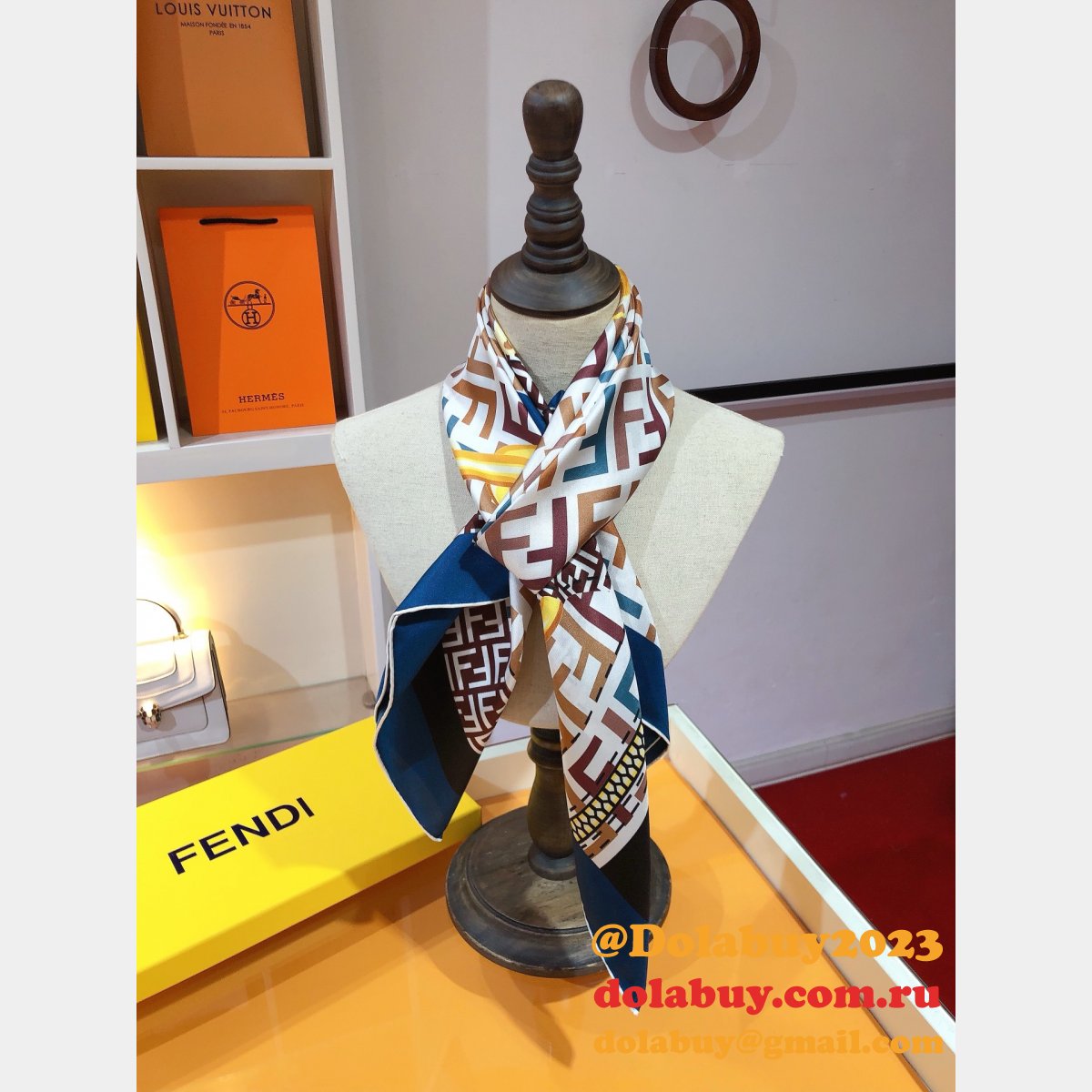 Top Quality fendi Silk twill