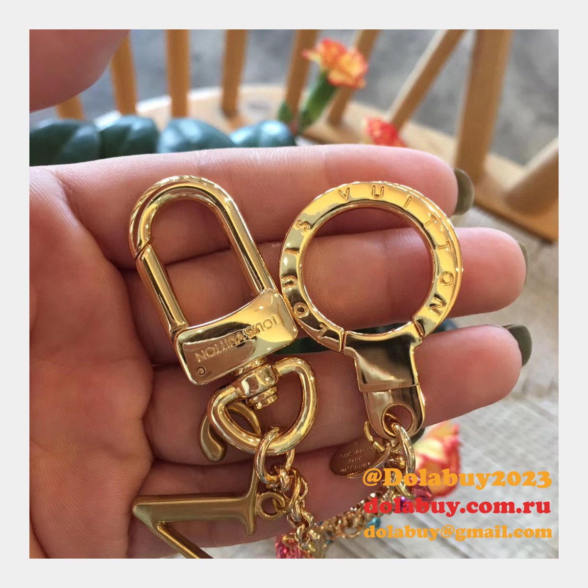 Louis Vuitton New Wave Chain Bag Charm M63748 Key Holder