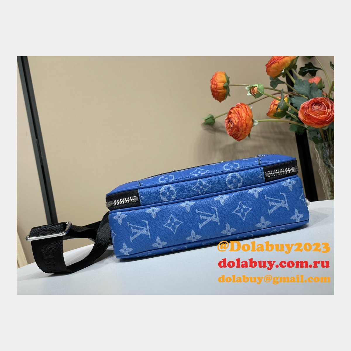 Alpha Messenger Taigarama Men M31016 & M46955 Designer Louis Vuitton Bags