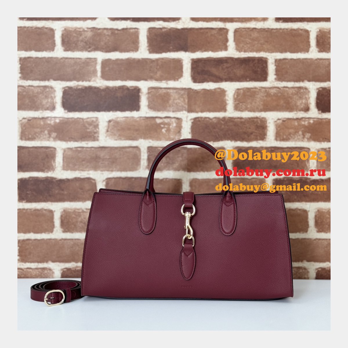 Shoulder Gucci Replicas 795282 Medium Tote Hook Closure Bag