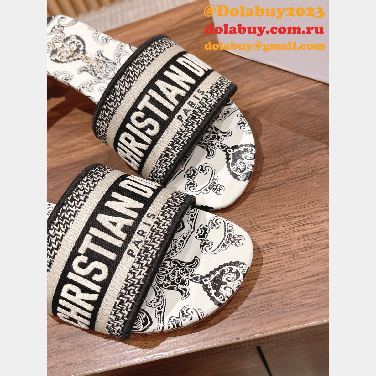 Perfect Fake DIOR DWAY SLIDE Duplicate