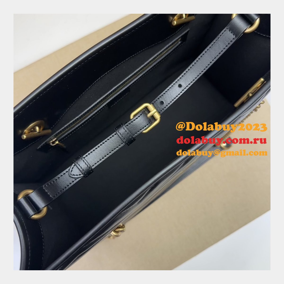 Tote GG Marmont White/Black 779724 Gucci Replica Bag