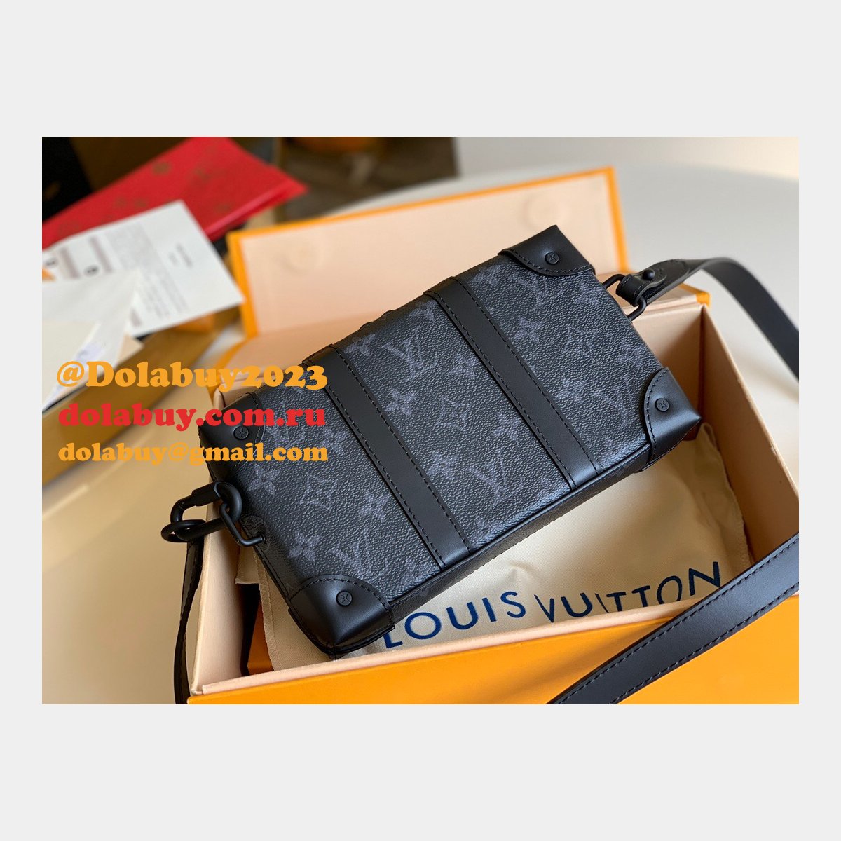 Louis Vuitton Replica Taiga Leather M45671 Wallets