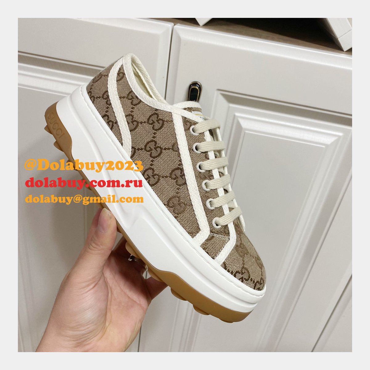 looking dolabuy to buy replica G*u*i casual shoes