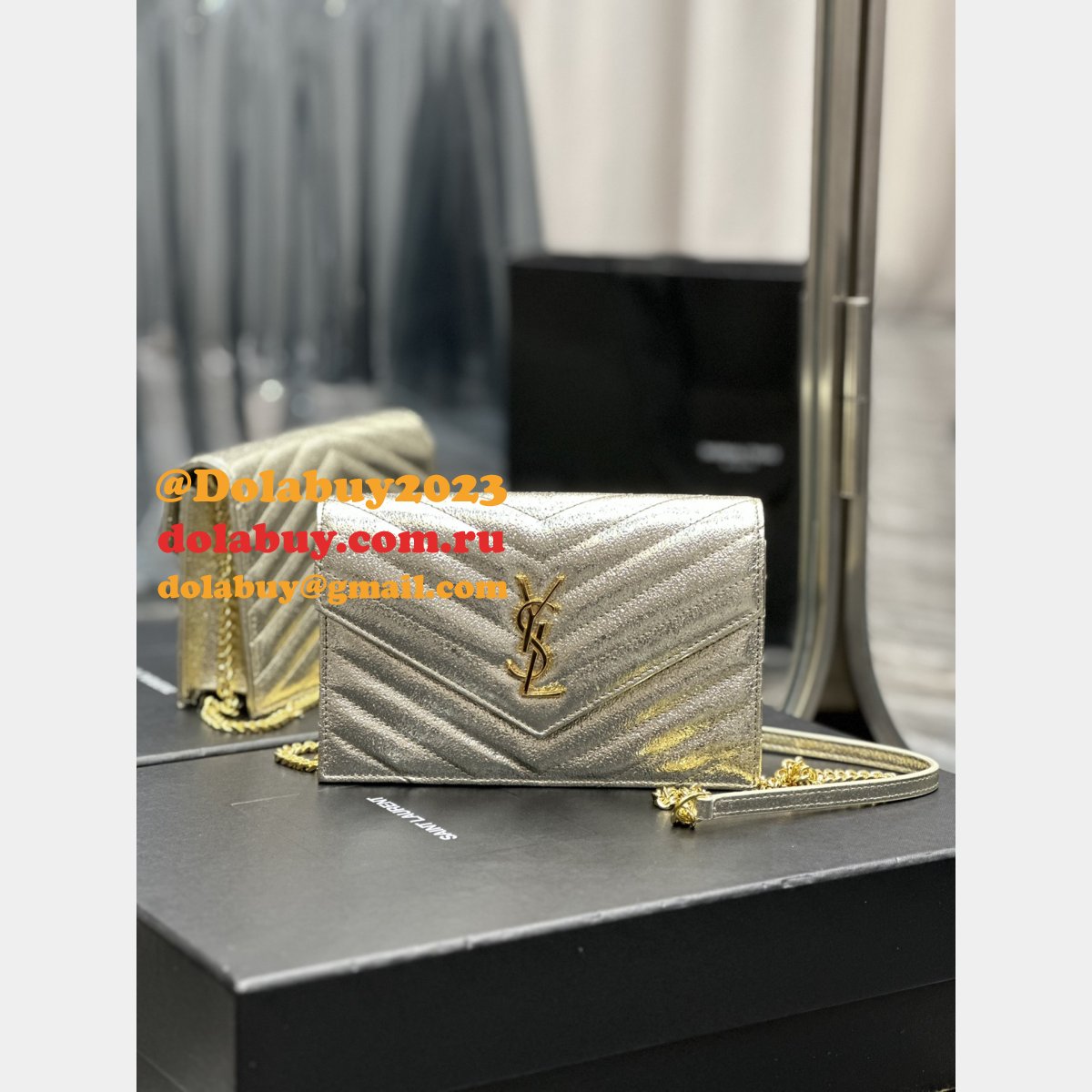 Quality YSL Designer Monogram Woc Cheap 393953/377828 Chain Bag