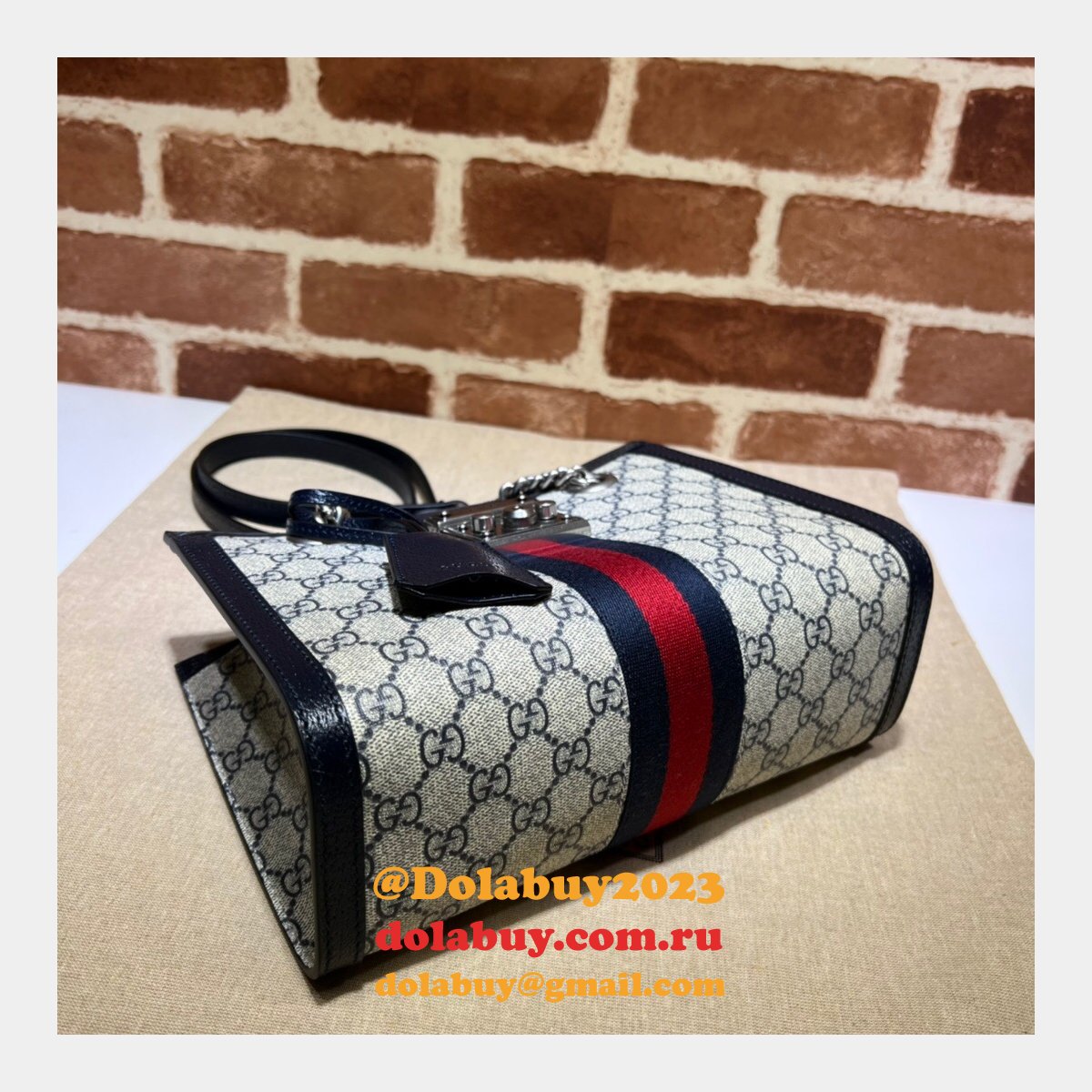 Top Quality Gucci 498156 GG Supreme Padlock Small Shoulder Bag
