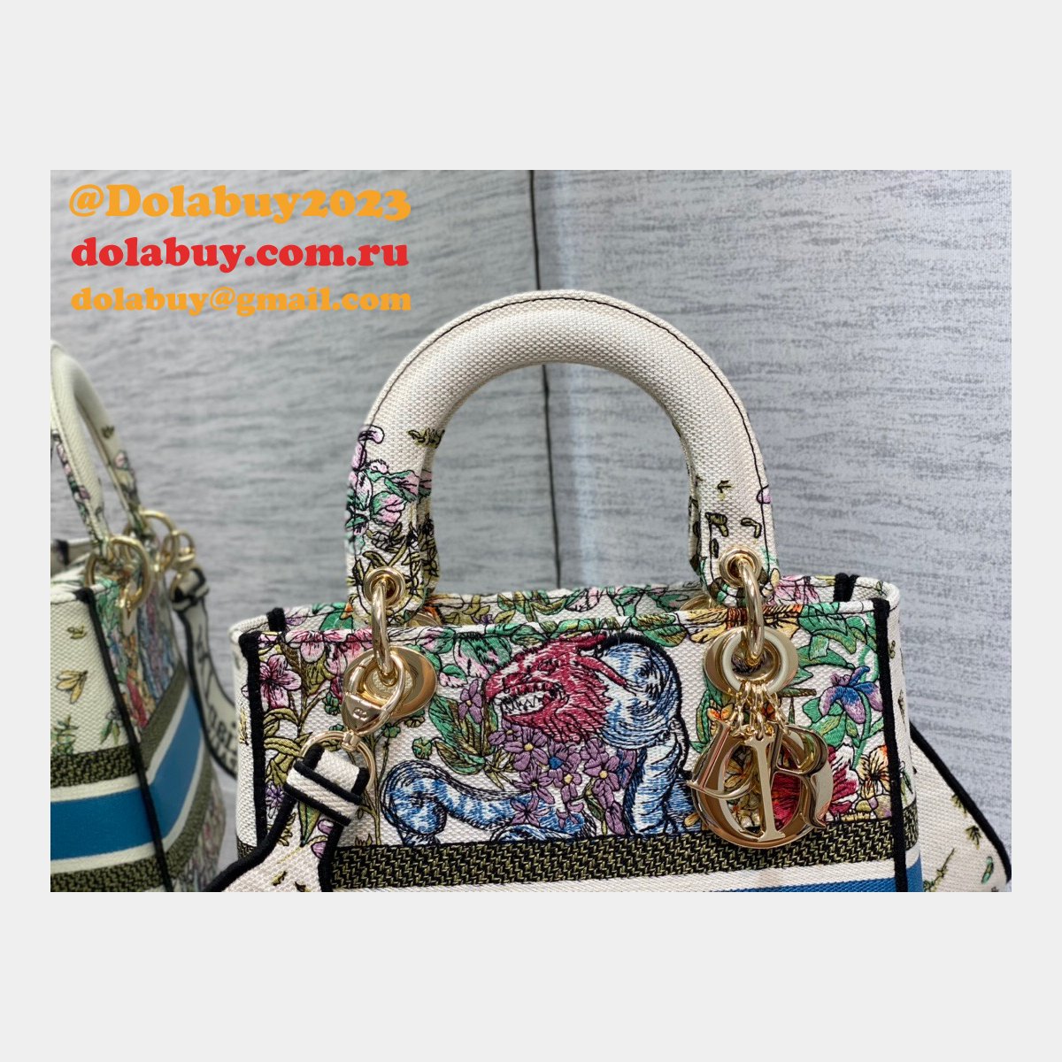 Where To Buy High Quality Lady Dior 24CM Replica Bag