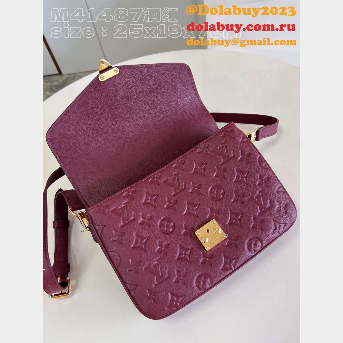 Pochette Metis M46613 Fake Louis Vuitton Perfect 1:1 Mirror Bag