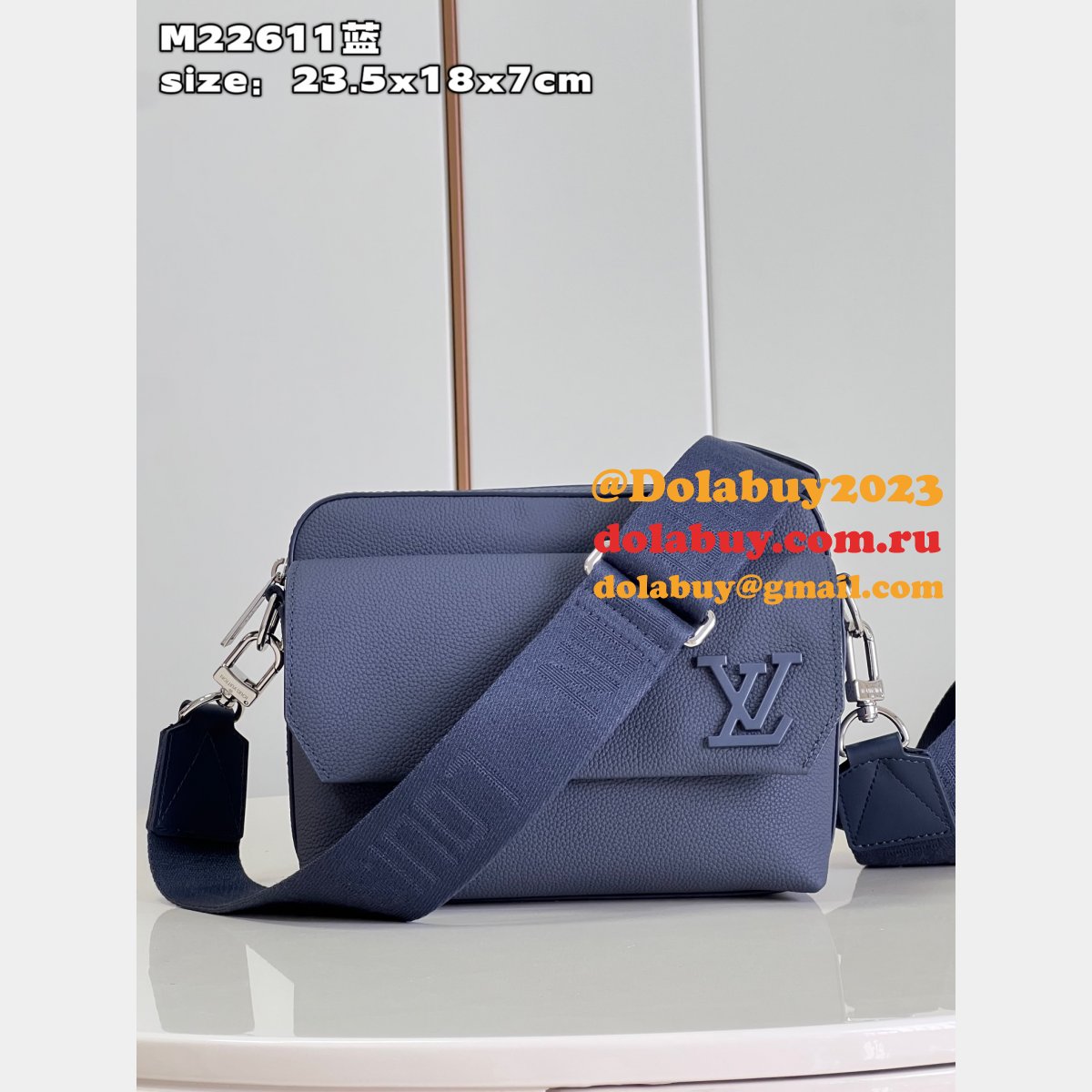 Fastline Messenger LV Aerogram Louis Vuitton Replica M22611 M22482 Bag
