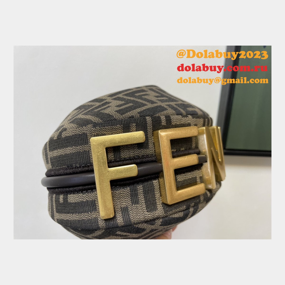 Our Dolabuy Best Praphy 56853 Designer Replica Fendi Bag