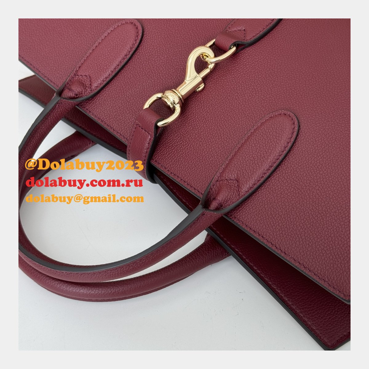 Shoulder Gucci Replicas 795282 Medium Tote Hook Closure Bag