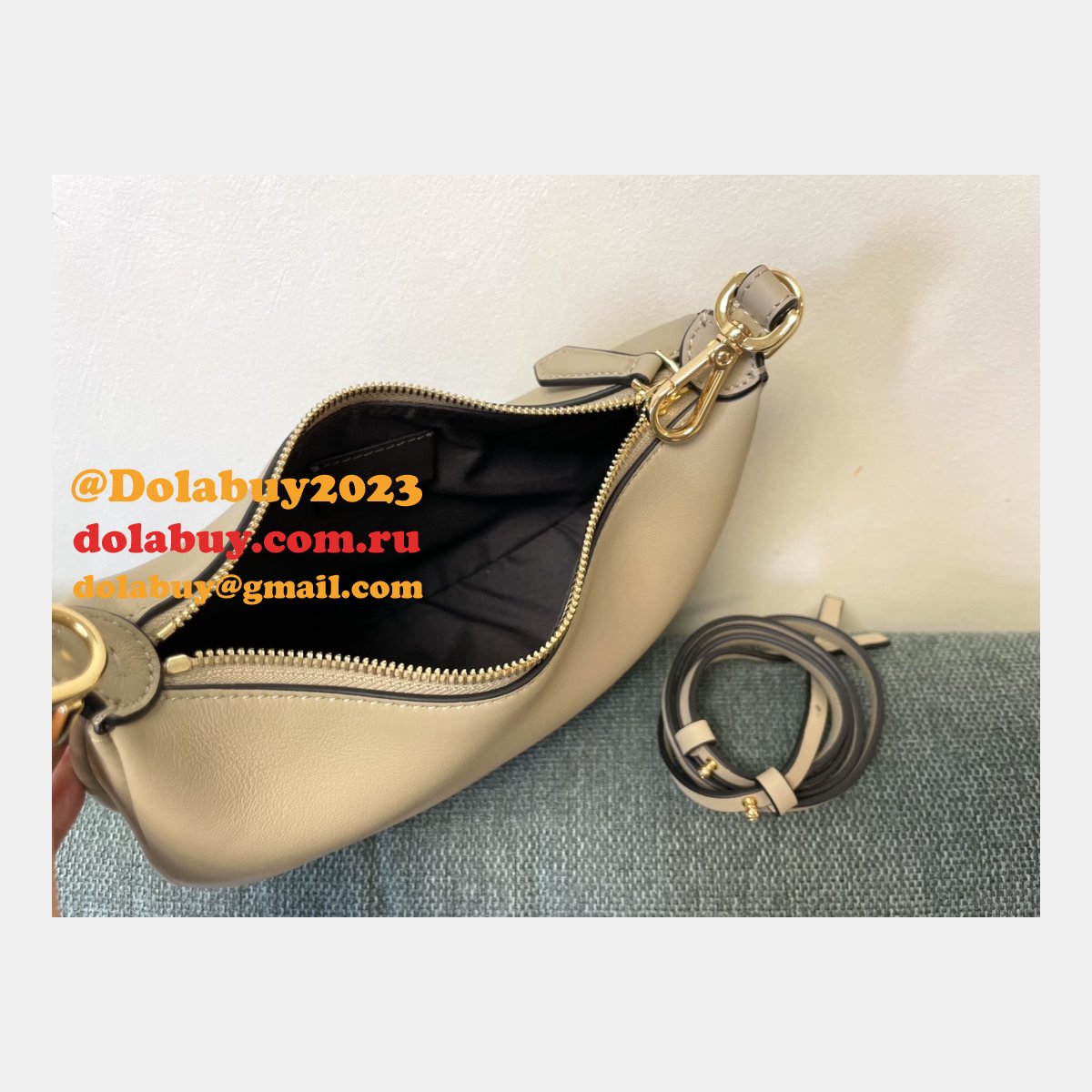 Our Dolabuy Best Praphy 56853 Designer Replica Fendi Bag
