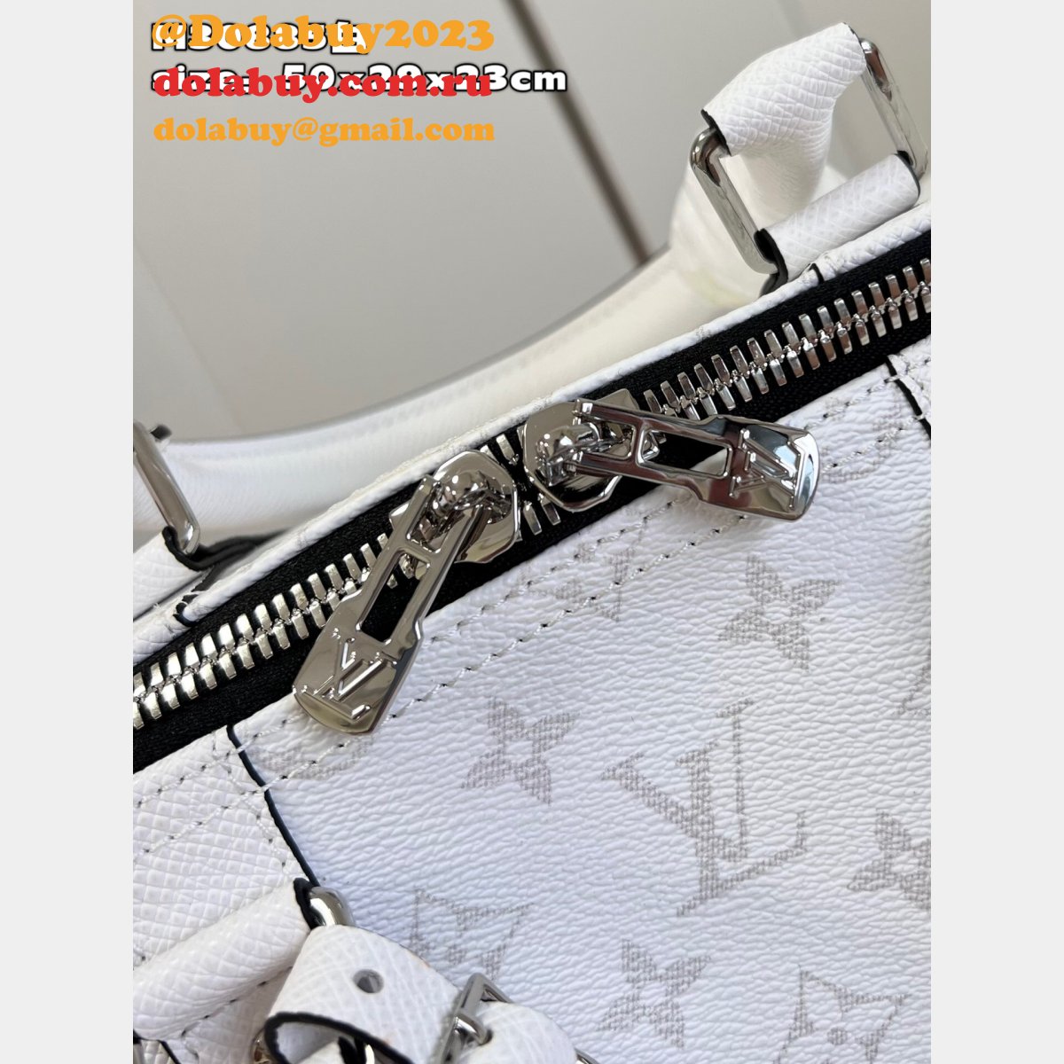 UK Louis Vuitton Travel Replica Keepall Bandoulière 50 Taigarama M30885 Bag