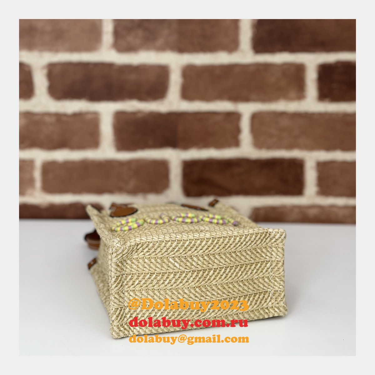 Gucci Fake Super Crossbody Straw-effect 780083 Top Bag