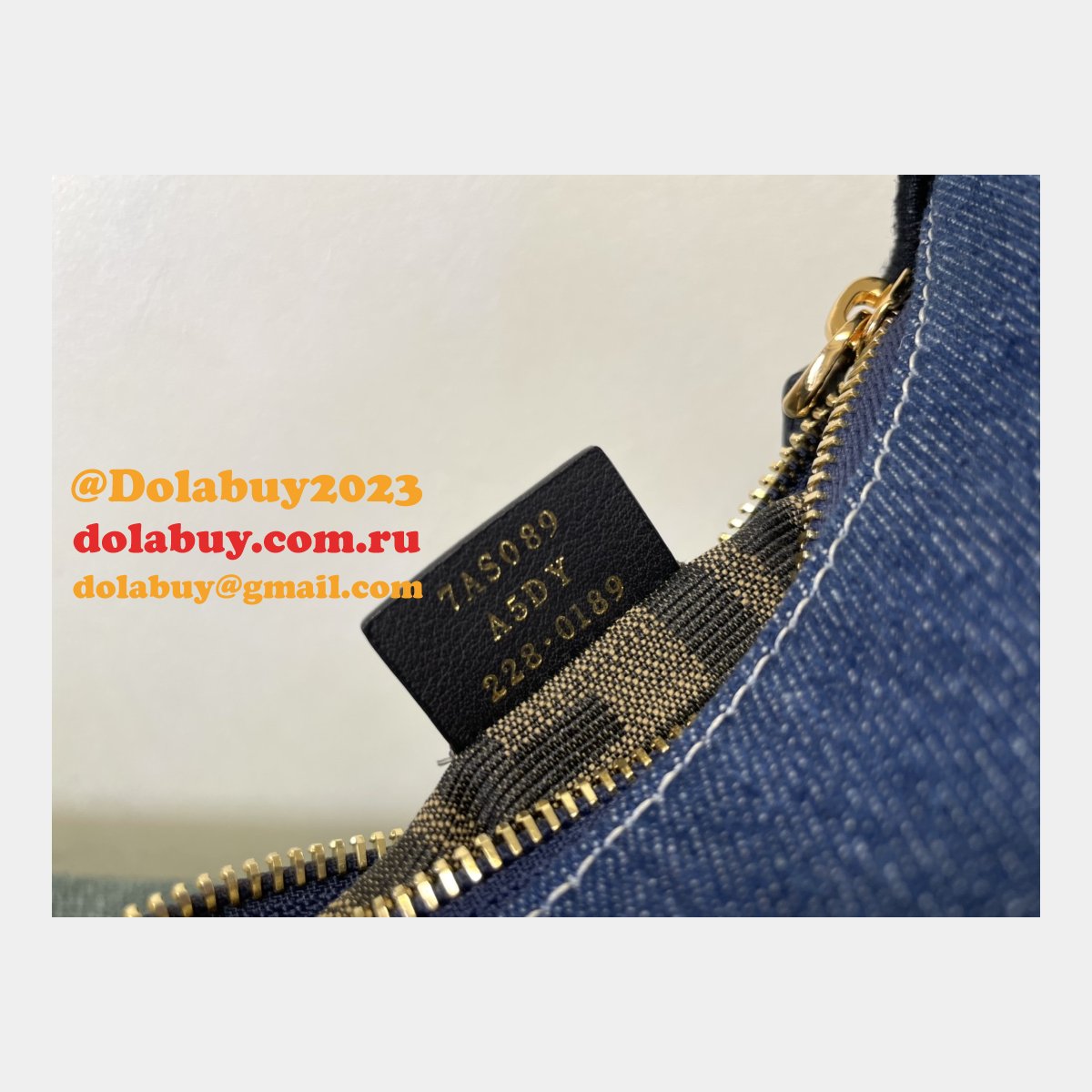 Best Designer FENDI praphy Wholesale handbag online