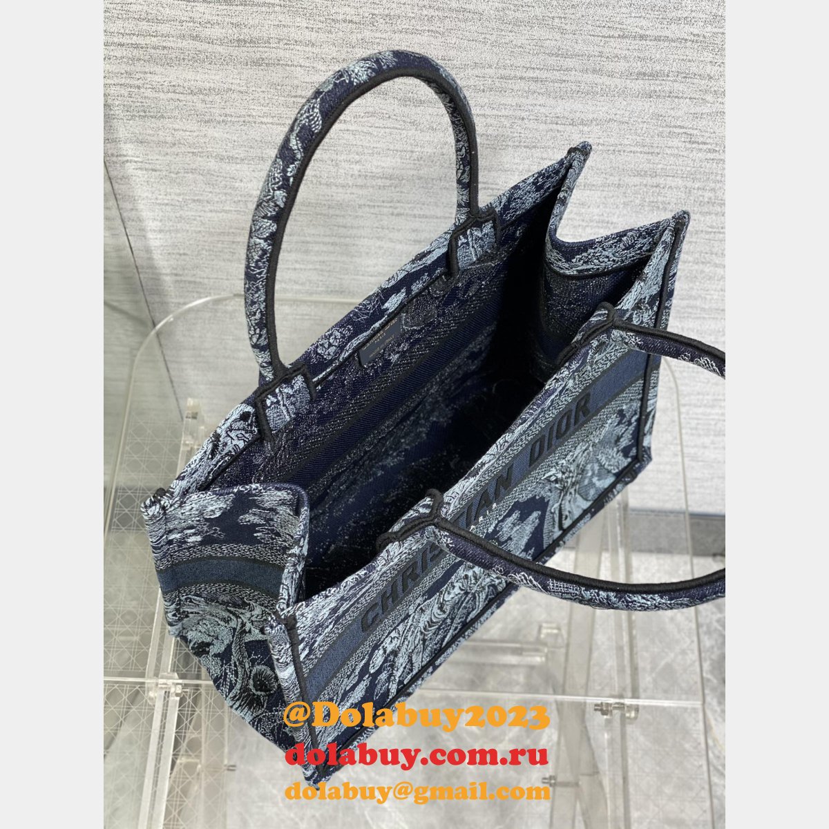 High-quality Dior CD Book Tote 26/36/41cm Replica Bags Online