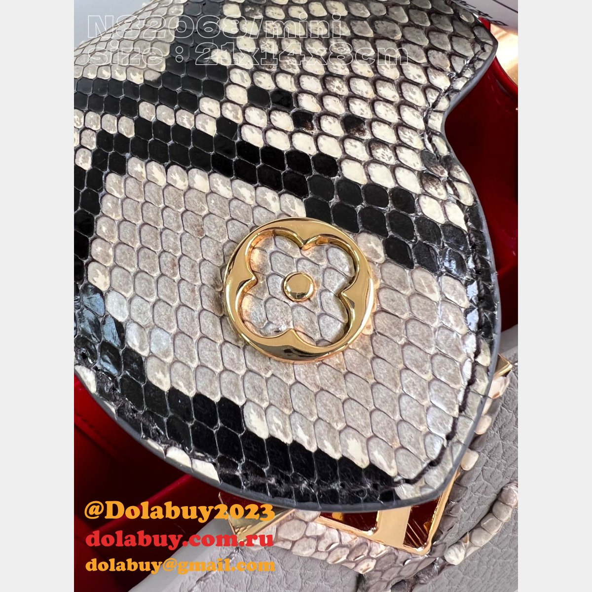 High Quality LV Capucines N82068 Best Replcia Bag