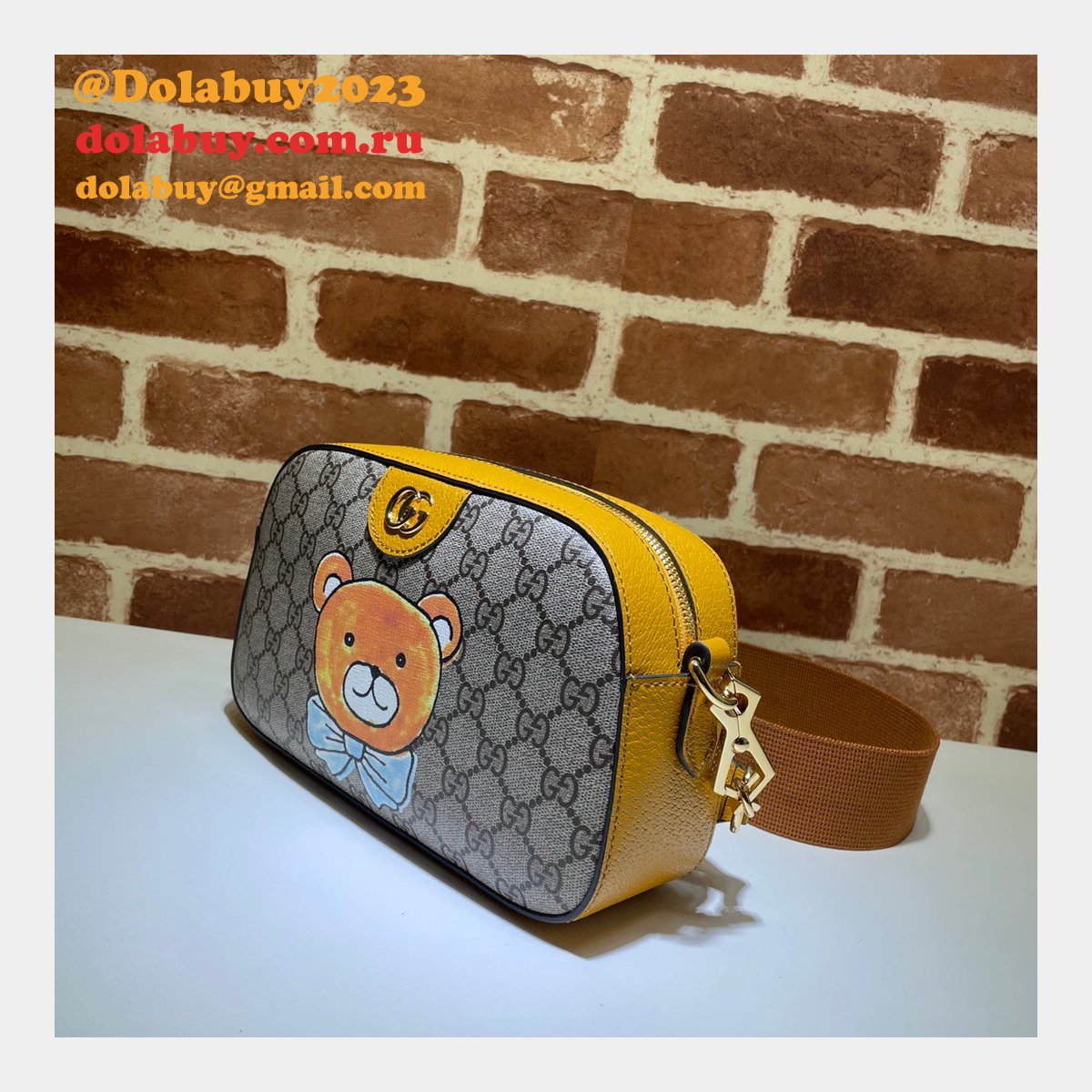 Replica Luxury Gucci GG Black shoulder 574886 bag