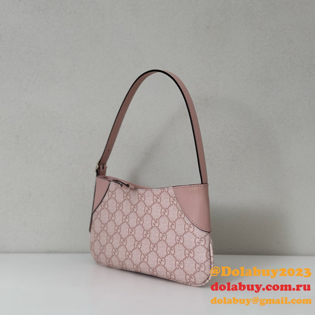 Gucci GG Emblem Super Mini Shoulder Top Quality 820696/820696 Bag