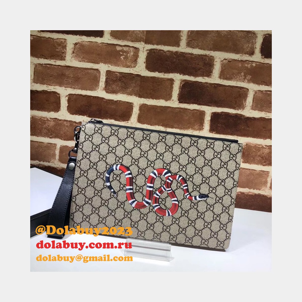 Gucci Best GG Supreme 473904 Bestiary Pouch With Bee