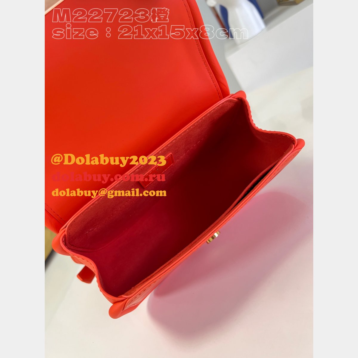 Hide M22723 Replicas Seek Epi Louis Vuitton Luxury Handbags