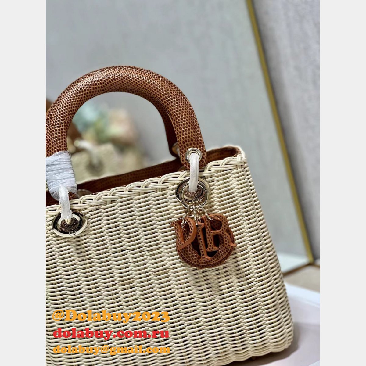 What The Best Lady Book Tote Replica Christian Dior 9989 Bags