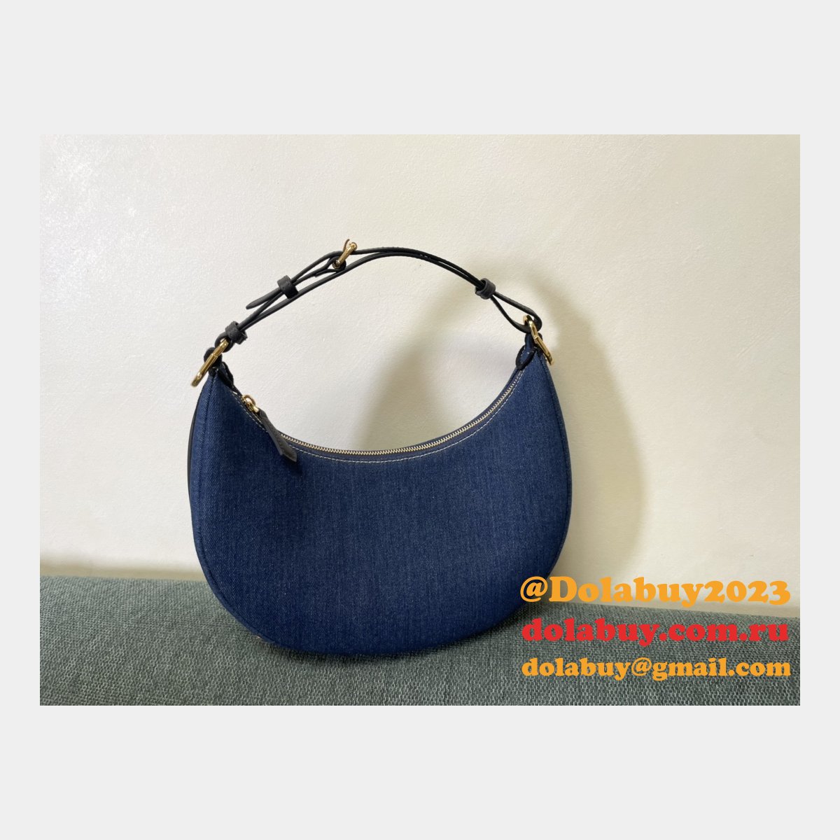 Best Designer FENDI praphy Wholesale handbag online
