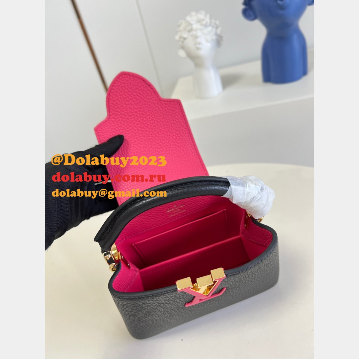 Louis Vuitton M59882 Capucines AAA+ Class High Replica Bag