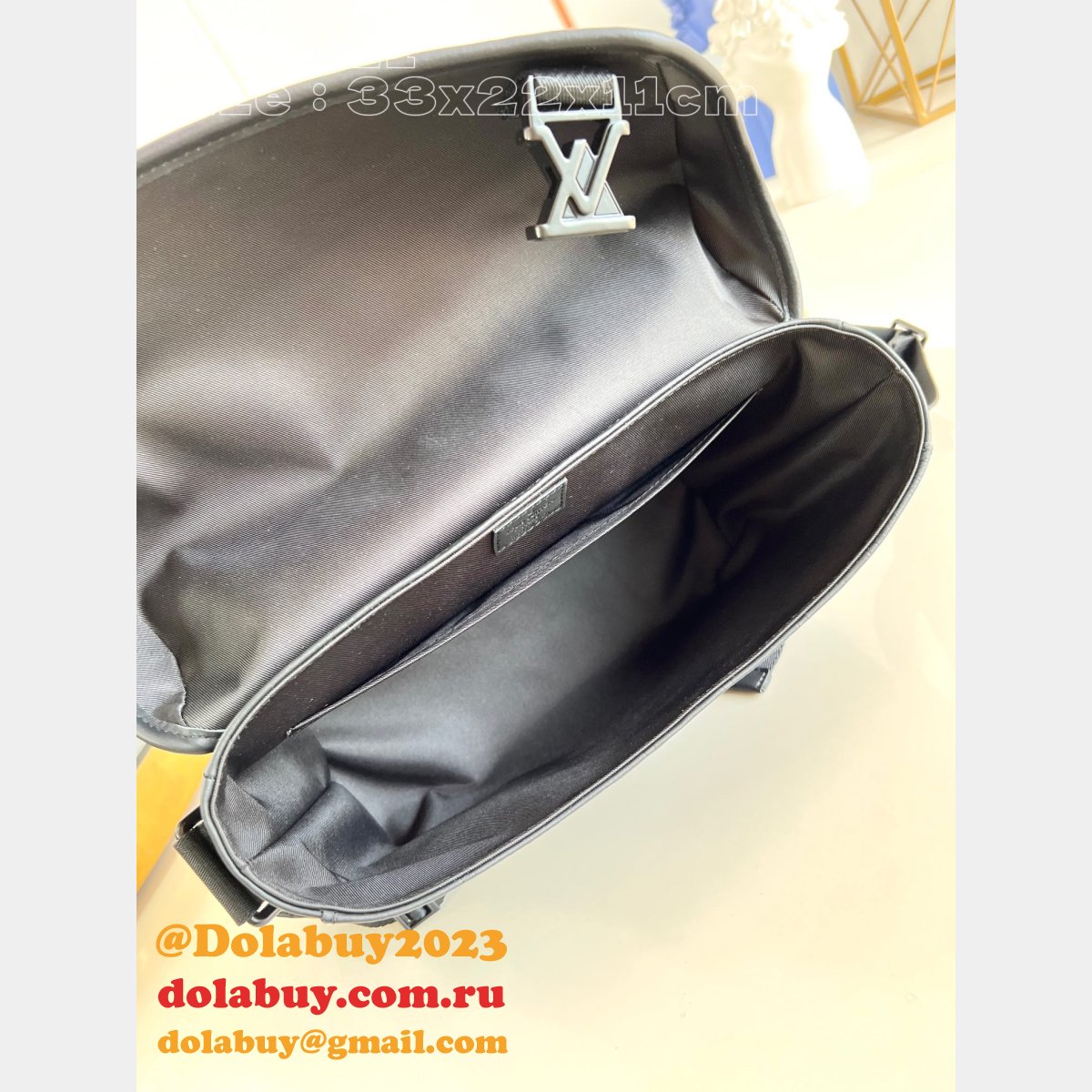 Messenger Voyager PM Copy Louis Vuitton M25121 Black Wholesale Bag