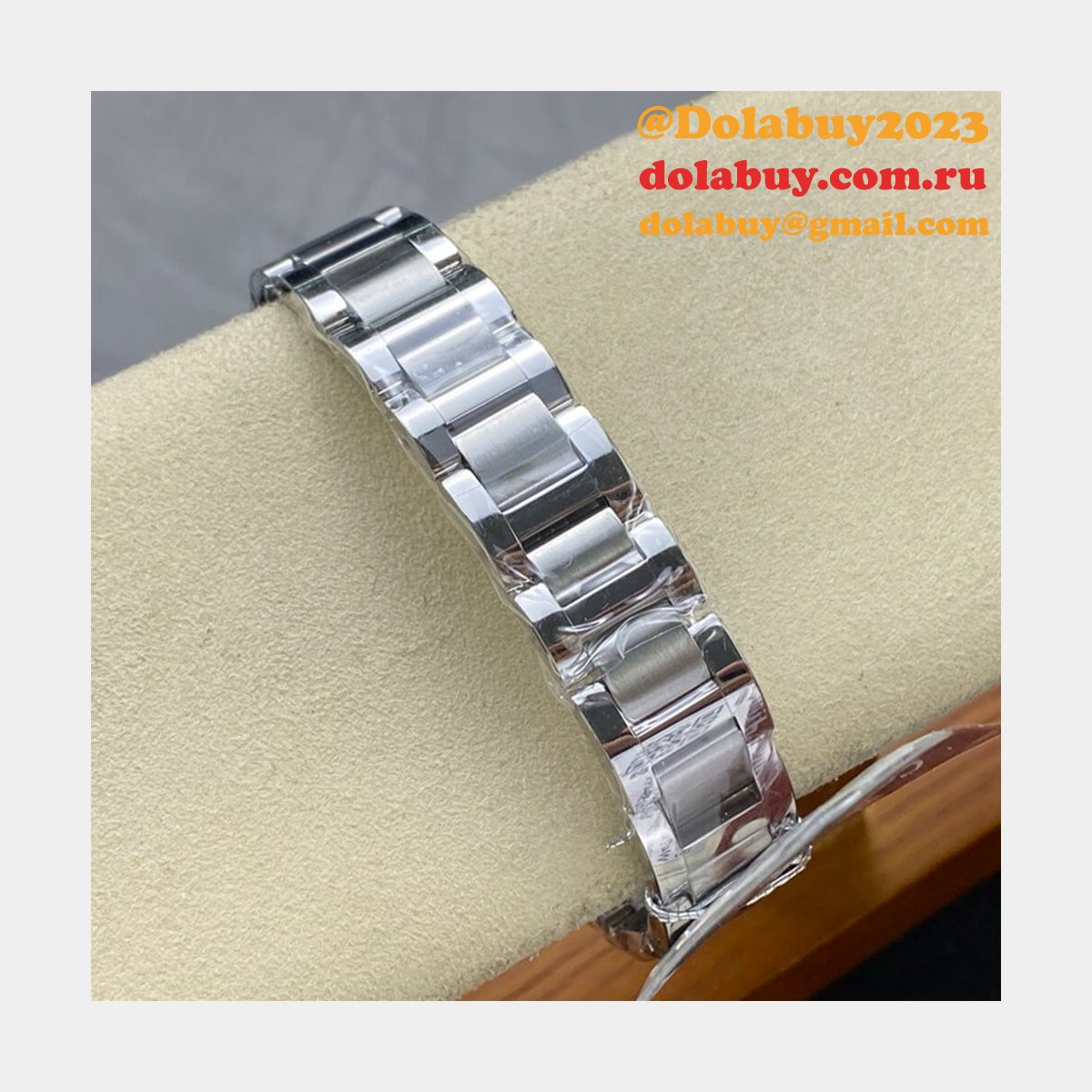 Cartier 33mm Ballon Bleu de Cartier watch