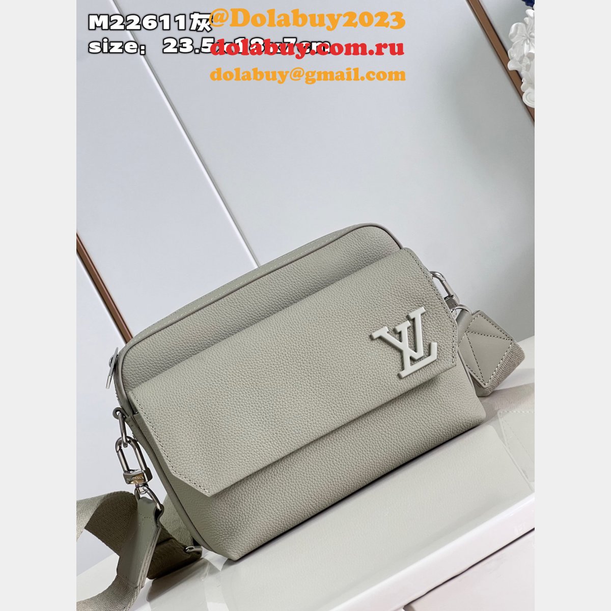 Fastline Messenger LV Aerogram Louis Vuitton Replica M22611 M22482 Bag