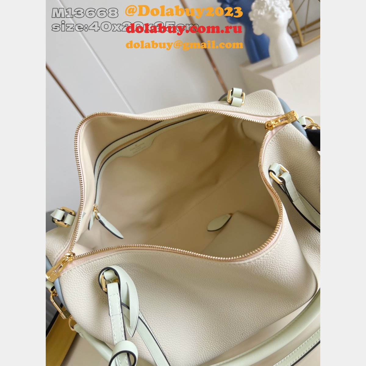 Louis Vuitton Top Quality M13668 Wholesale Designer Bag