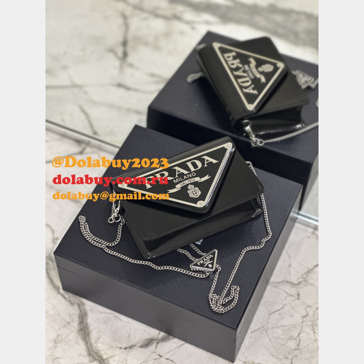 Affordable Luxury Prada Replica Mario Raffia Triangle 1BH189 Bag
