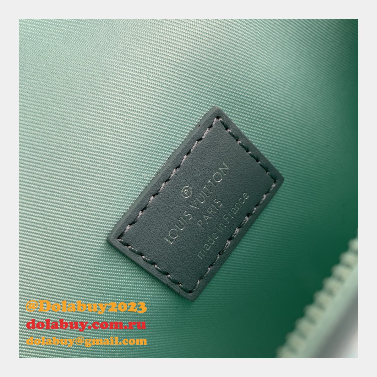 Steamer Wearable Wallet M22637 Louis Vuitton UK Knockoff Bag