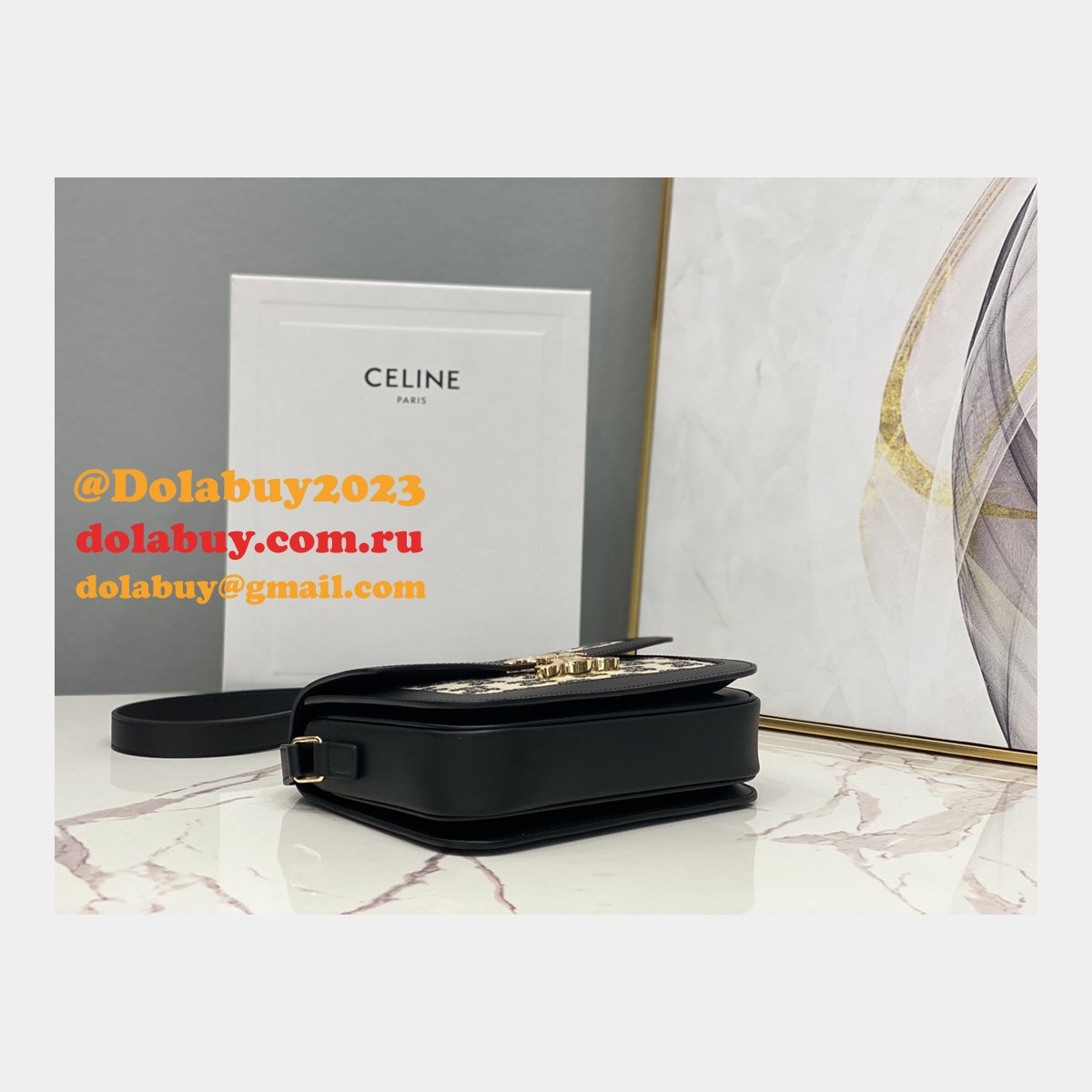 Celine High Quality Triomphe teen 18.5cm 188423 Cheap Bag